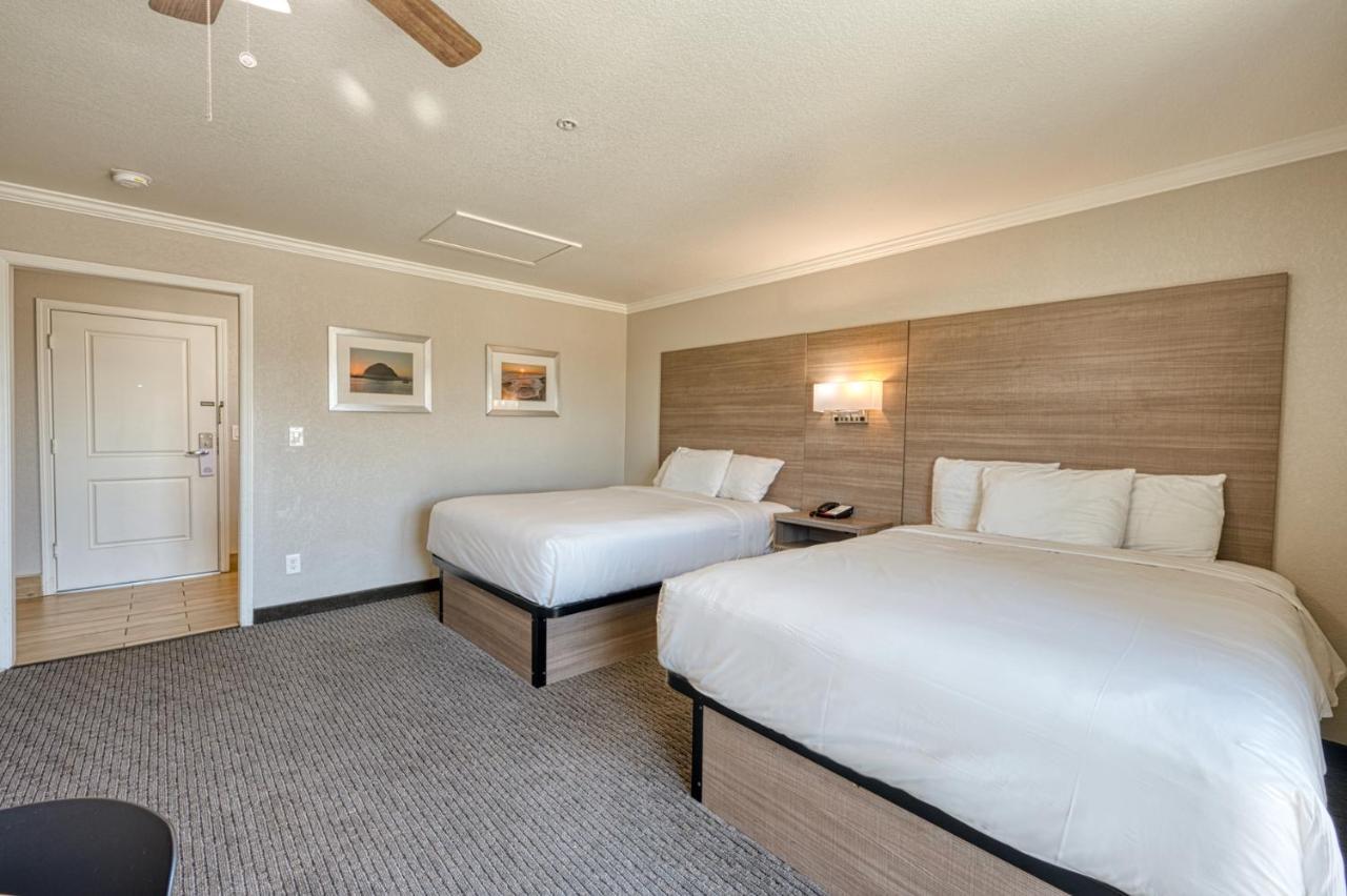 Harbor House Hotel 2*