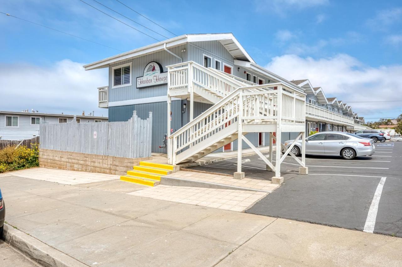 Harbor House Hotel 2*